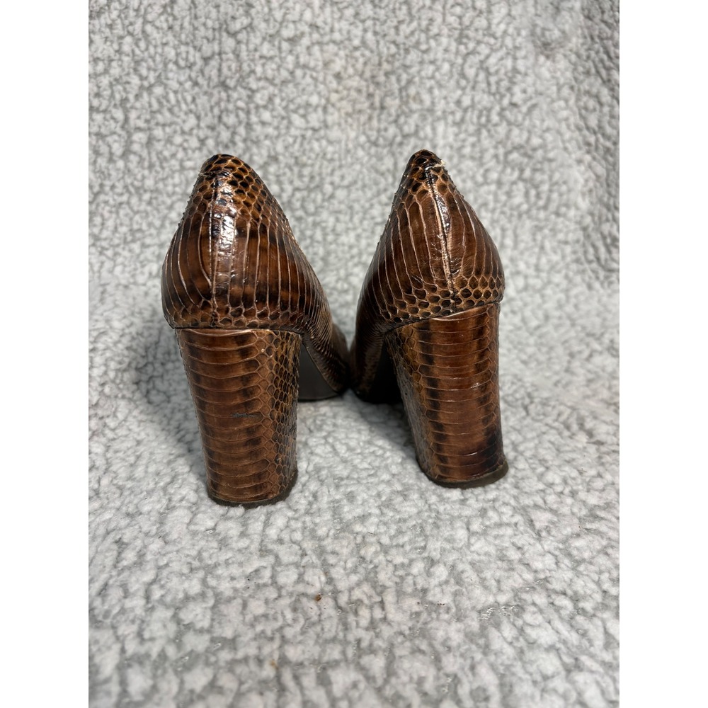 BCBGirls Calista Brown Snakeskin Embossed Leather Block Heel Pumps Size 8B 38 - Picture 7 of 8